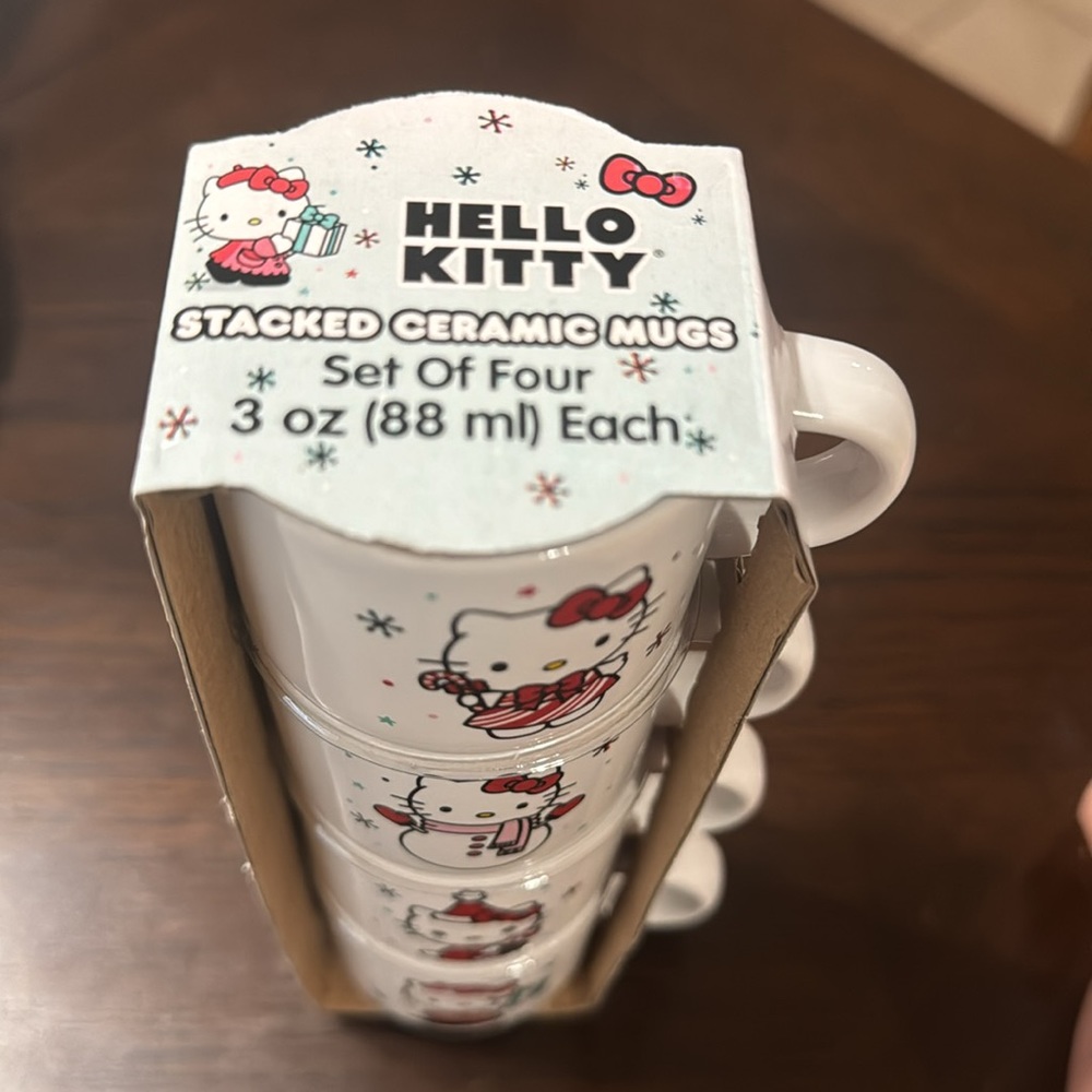 Hello Kitty mini mugs - Picture 4 of 4